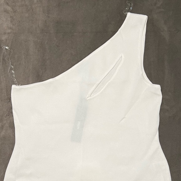 Carlie One Shoulder Bodysuit - Picture 6 of 10